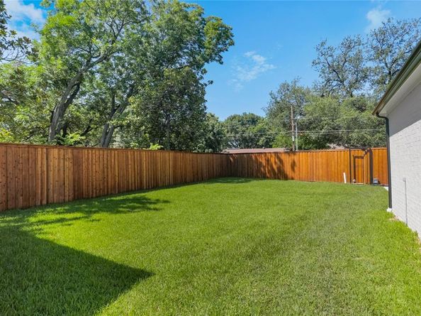 513  Lawnmeadow Drive , Richardson Texas 75080