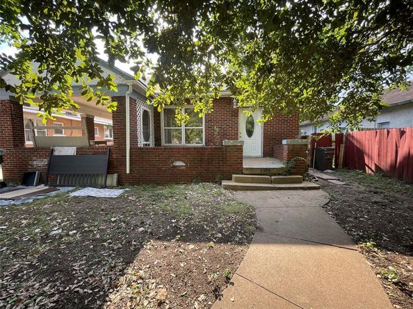 811 S Tyler Street , Dallas Texas 75208