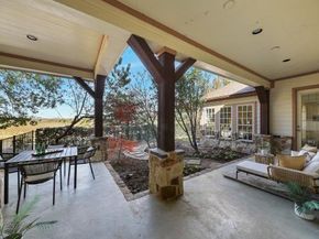 2201  Shakespeare Street , Carrollton Texas 75010