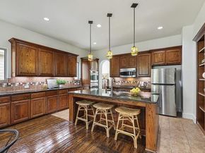 2201  Shakespeare Street , Carrollton Texas 75010