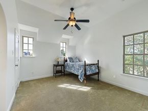 2201  Shakespeare Street , Carrollton Texas 75010