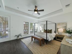 2201  Shakespeare Street , Carrollton Texas 75010