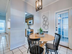 1609  Marsh Lane  110, Carrollton Texas 75006