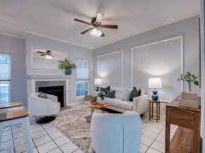 1609  Marsh Lane  110, Carrollton Texas 75006