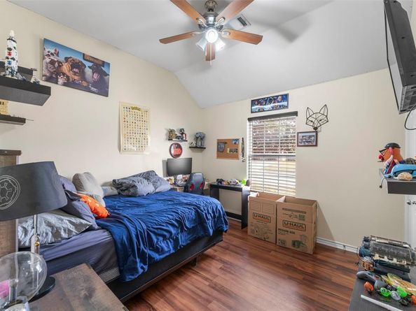 1411  Brittany Lane , Mansfield Texas 76063