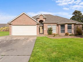 1411  Brittany Lane , Mansfield Texas 76063