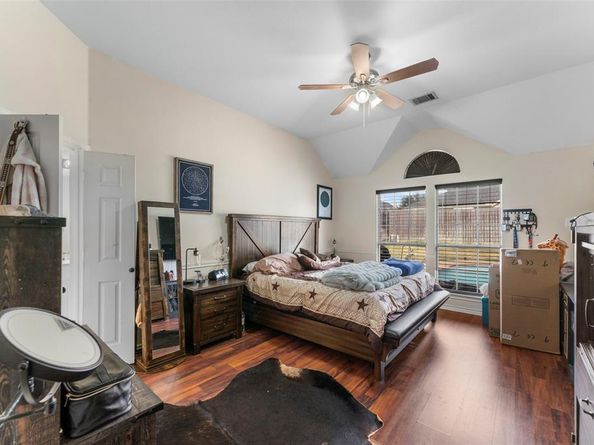 1411  Brittany Lane , Mansfield Texas 76063