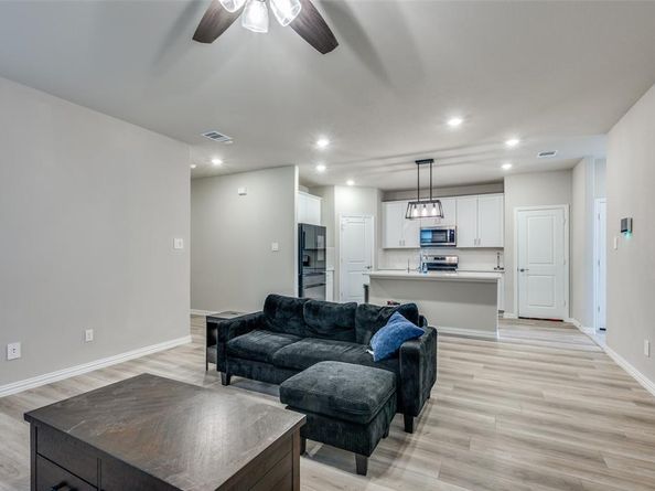 11037  Firebrush Lane , Fort Worth Texas 76108