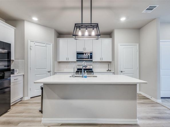 11037  Firebrush Lane , Fort Worth Texas 76108