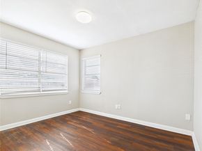 2712  Evans Avenue , Fort Worth Texas 76104