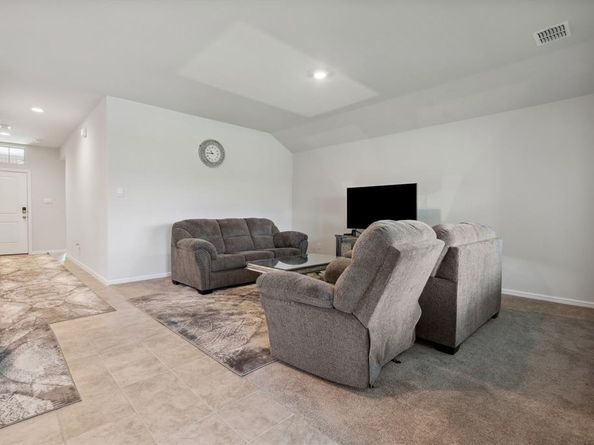 5912  Piedrosa Court , Denton Texas 76226