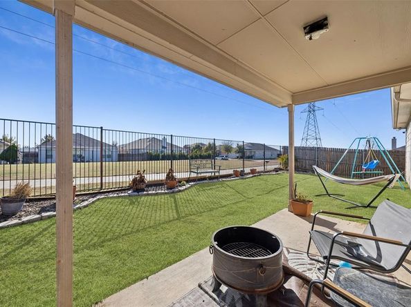 2328  Angoni Way , Fort Worth Texas 76131