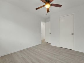 615  Red Coat Lane , Arlington Texas 76002