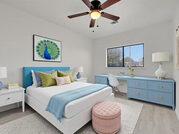 615  Red Coat Lane , Arlington Texas 76002