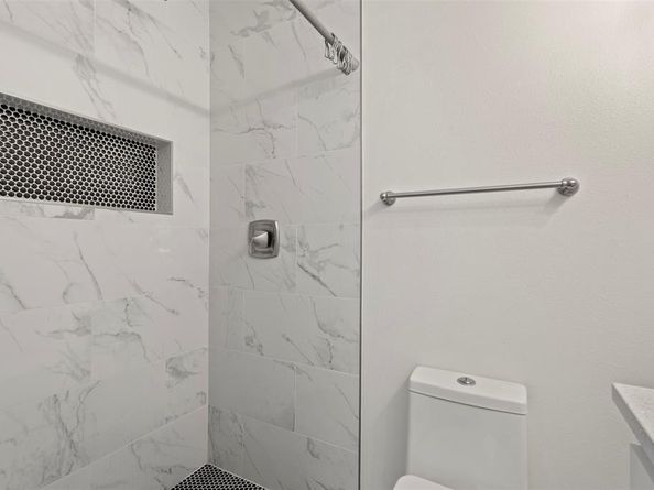 10879  Cassandra Way , Dallas Texas 75228