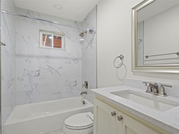 10879  Cassandra Way , Dallas Texas 75228