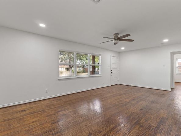 10879  Cassandra Way , Dallas Texas 75228