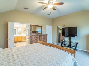 6607  Merlot Lane , Arlington Texas 76002