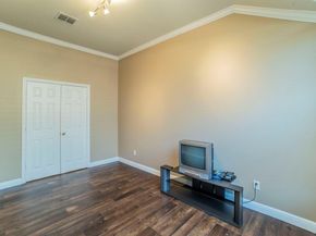 6607  Merlot Lane , Arlington Texas 76002