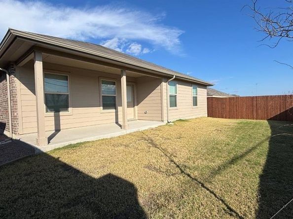 9465  MINT HILL Drive , Fort Worth Texas 76108