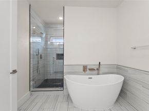 400 S Henderson Avenue , Dallas Texas 75223