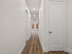 400 S Henderson Avenue , Dallas Texas 75223