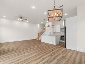 400 S Henderson Avenue , Dallas Texas 75223