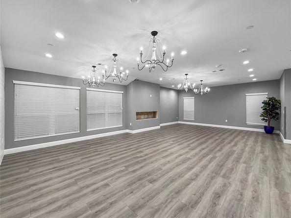 2402  Country Valley Road , Garland Texas 75041