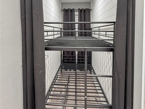 2402  Country Valley Road , Garland Texas 75041