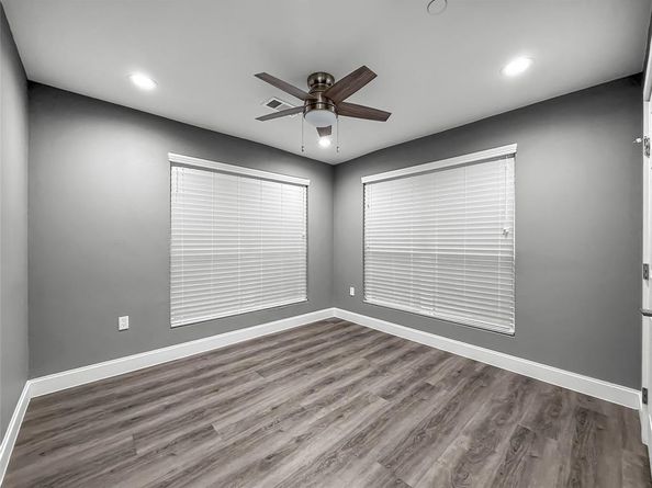 2402  Country Valley Road , Garland Texas 75041