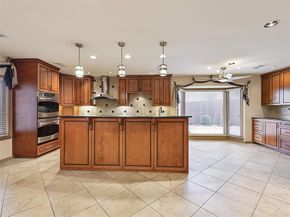6515  Ridgeview Circle , Dallas Texas 75240