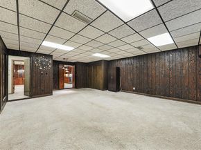 6515  Ridgeview Circle , Dallas Texas 75240