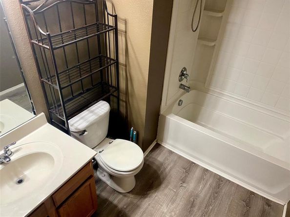 2533  Grand Gulf Road , Fort Worth Texas 76123