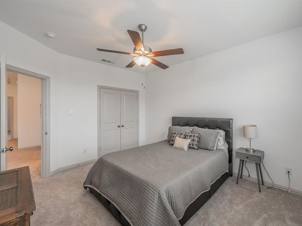 4512  Cypress Thorn Drive , Arlington Texas 76005