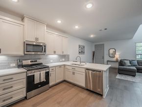 4512  Cypress Thorn Drive , Arlington Texas 76005