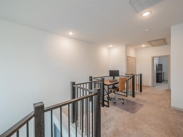 4512  Cypress Thorn Drive , Arlington Texas 76005