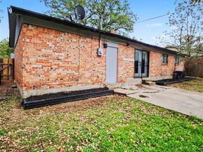 1712  Warren Lane , Fort Worth Texas 76112