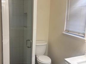 839  jadewood  , Dallas Texas 75232