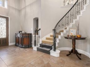 901  Fannin Drive , Lantana Texas 76226