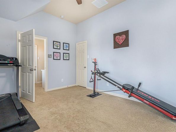 901  Fannin Drive , Lantana Texas 76226