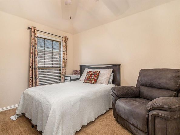 901  Fannin Drive , Lantana Texas 76226