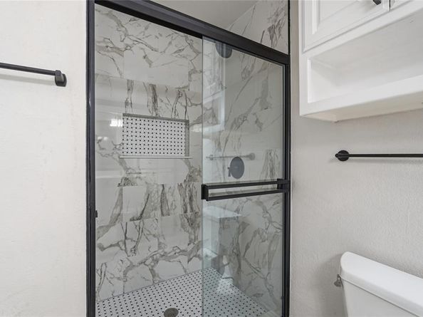 2901  Branch Oaks Drive , Garland Texas 75043