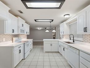 2901  Branch Oaks Drive , Garland Texas 75043