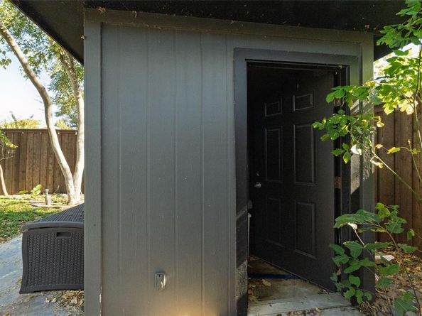 4100  Foxmoor Court , Arlington Texas 76016