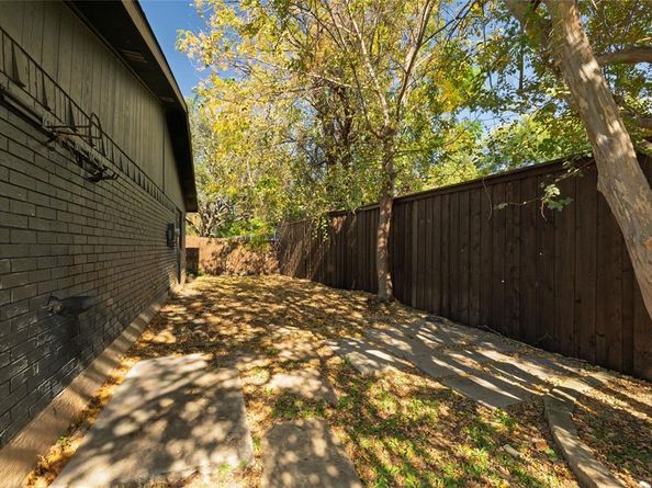 4100  Foxmoor Court , Arlington Texas 76016