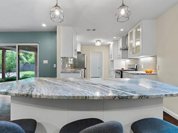 11830  Dixfield Drive , Dallas Texas 75218