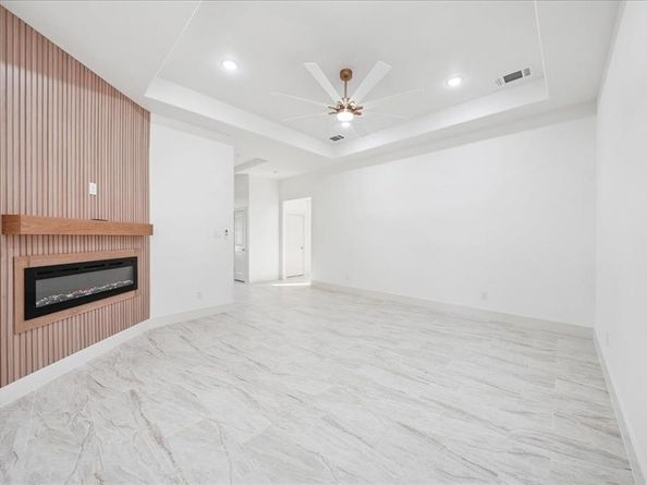 8321  raymond Avenue , White Settlement Texas 76108