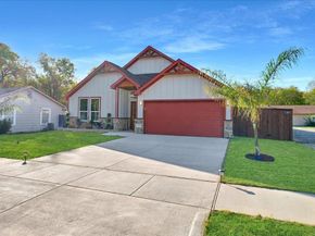 8321  raymond Avenue , White Settlement Texas 76108