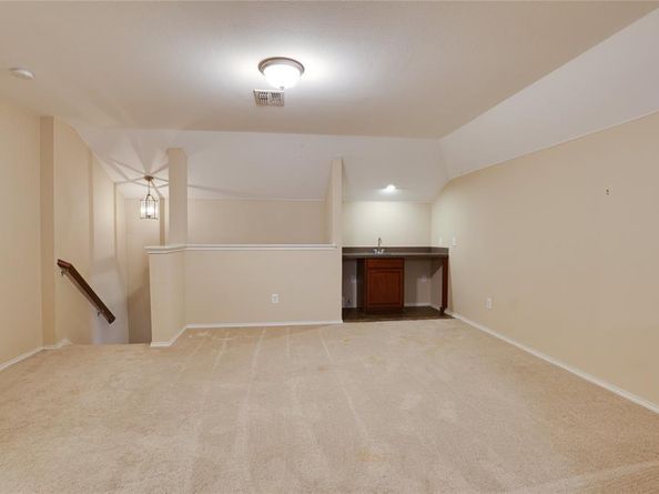 1020  Hickory Bend Lane , Fort Worth Texas 76108