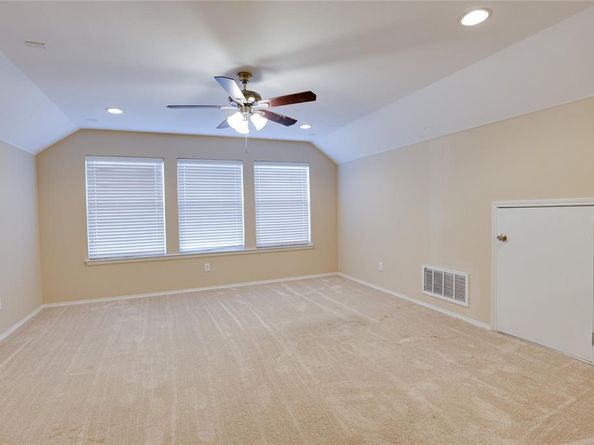 1020  Hickory Bend Lane , Fort Worth Texas 76108